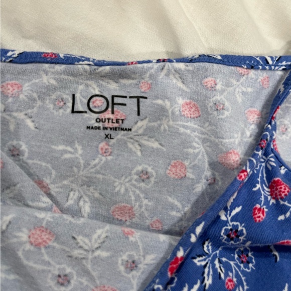 LOFT Pattern tank - Picture 2 of 2